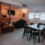 Vidovo Domacinstvo Vakantiehuis *
