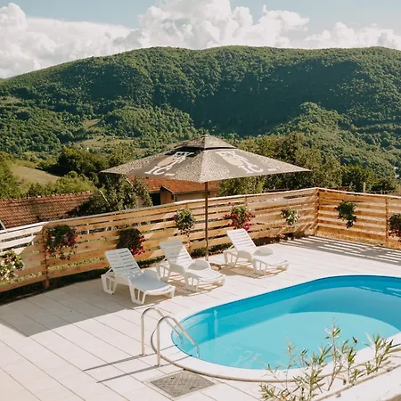 Vidovo Domacinstvo Holiday home
